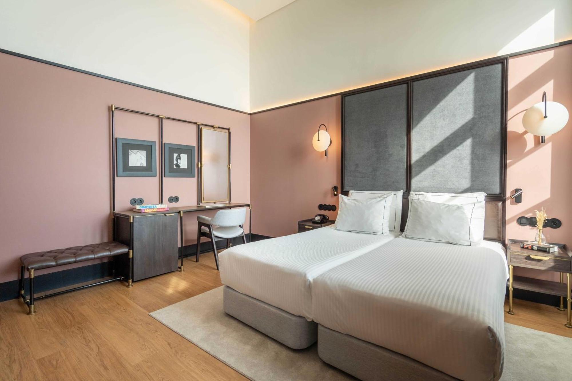 The Editory Riverside Hotel, An Historic Hotel Lisbon Exterior photo Deluxe Room