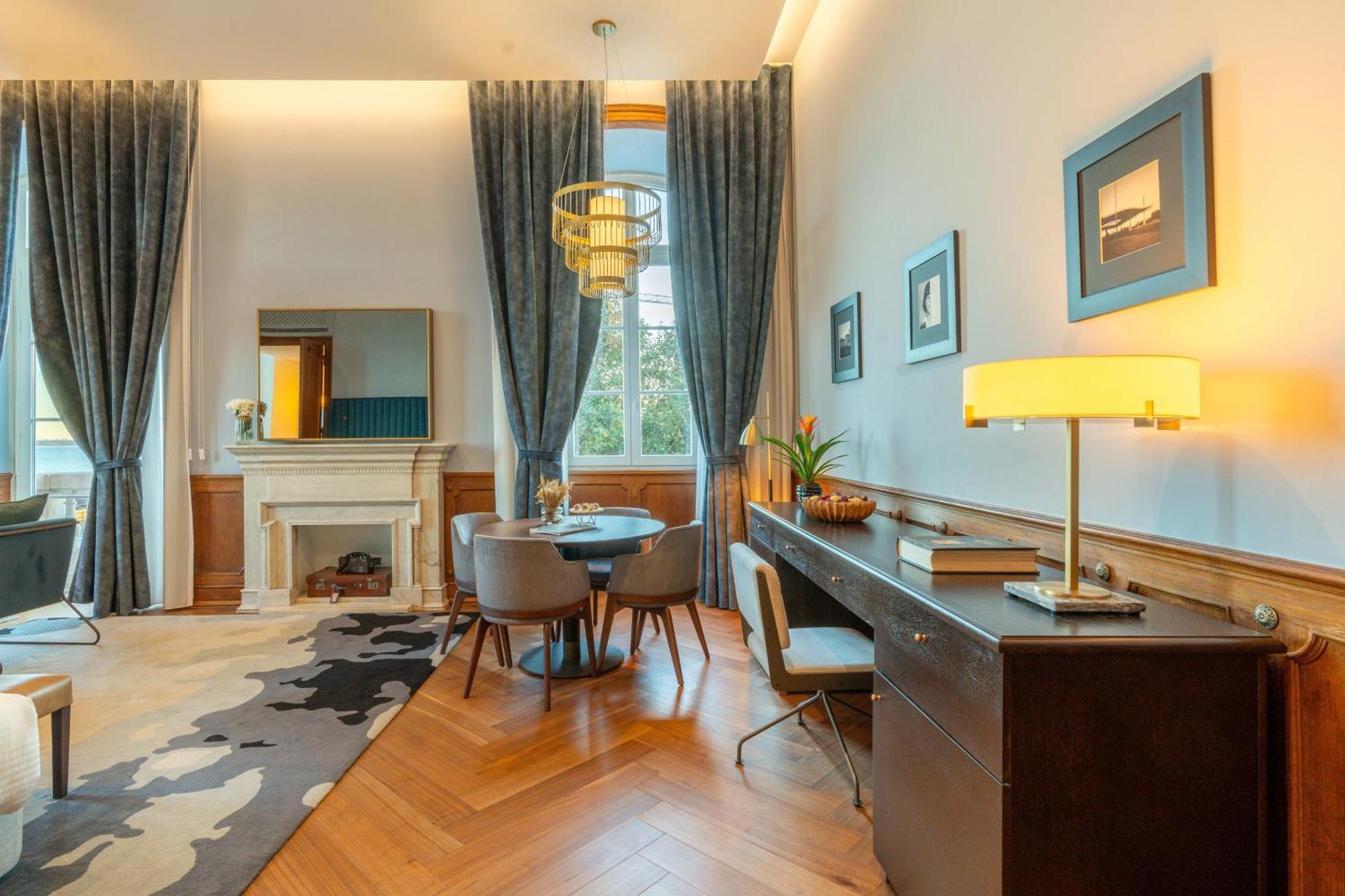 The Editory Riverside Hotel, An Historic Hotel Lisbon Exterior photo A suite at the hotel