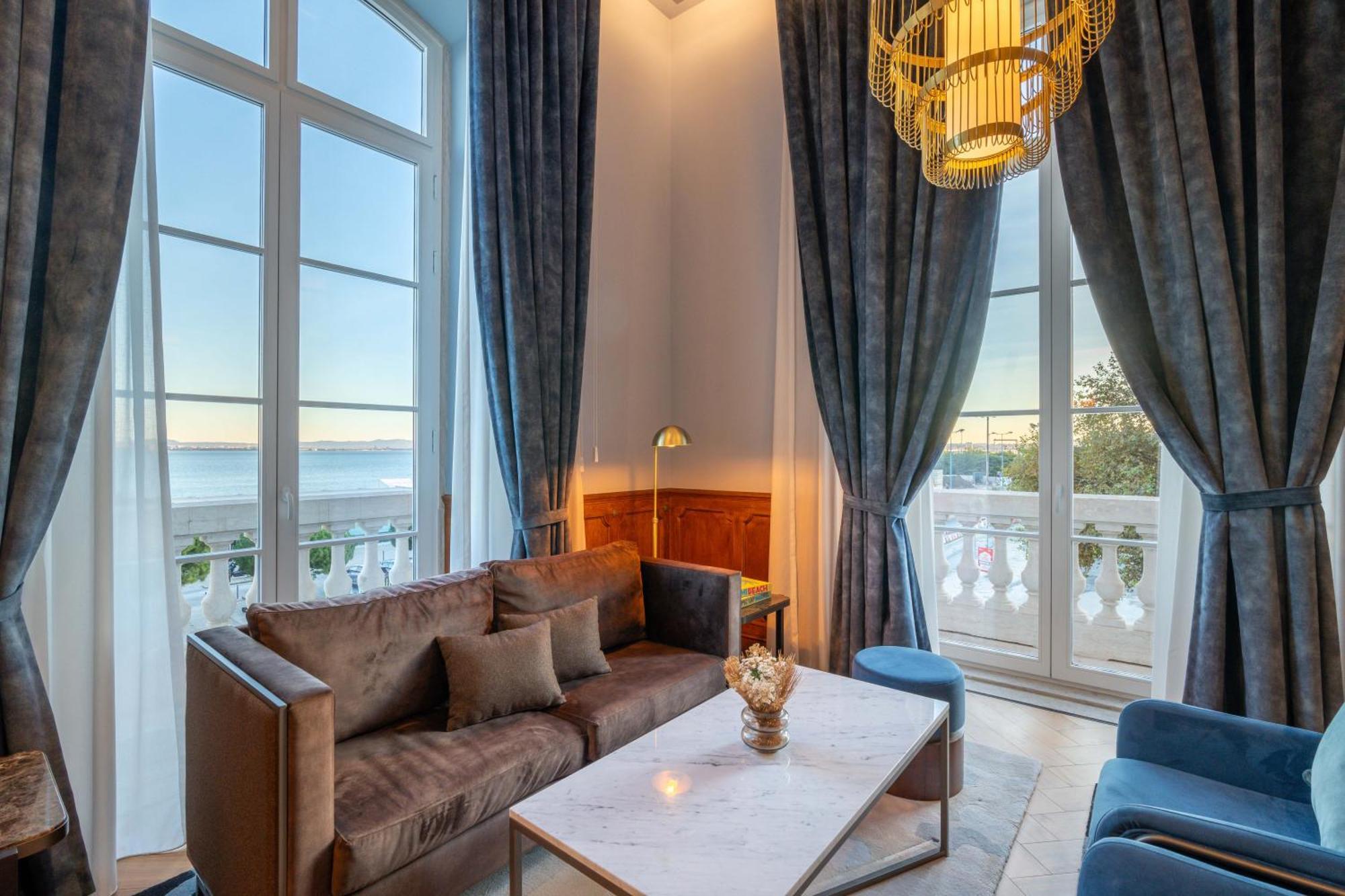 The Editory Riverside Hotel, An Historic Hotel Lisbon Exterior photo Suite