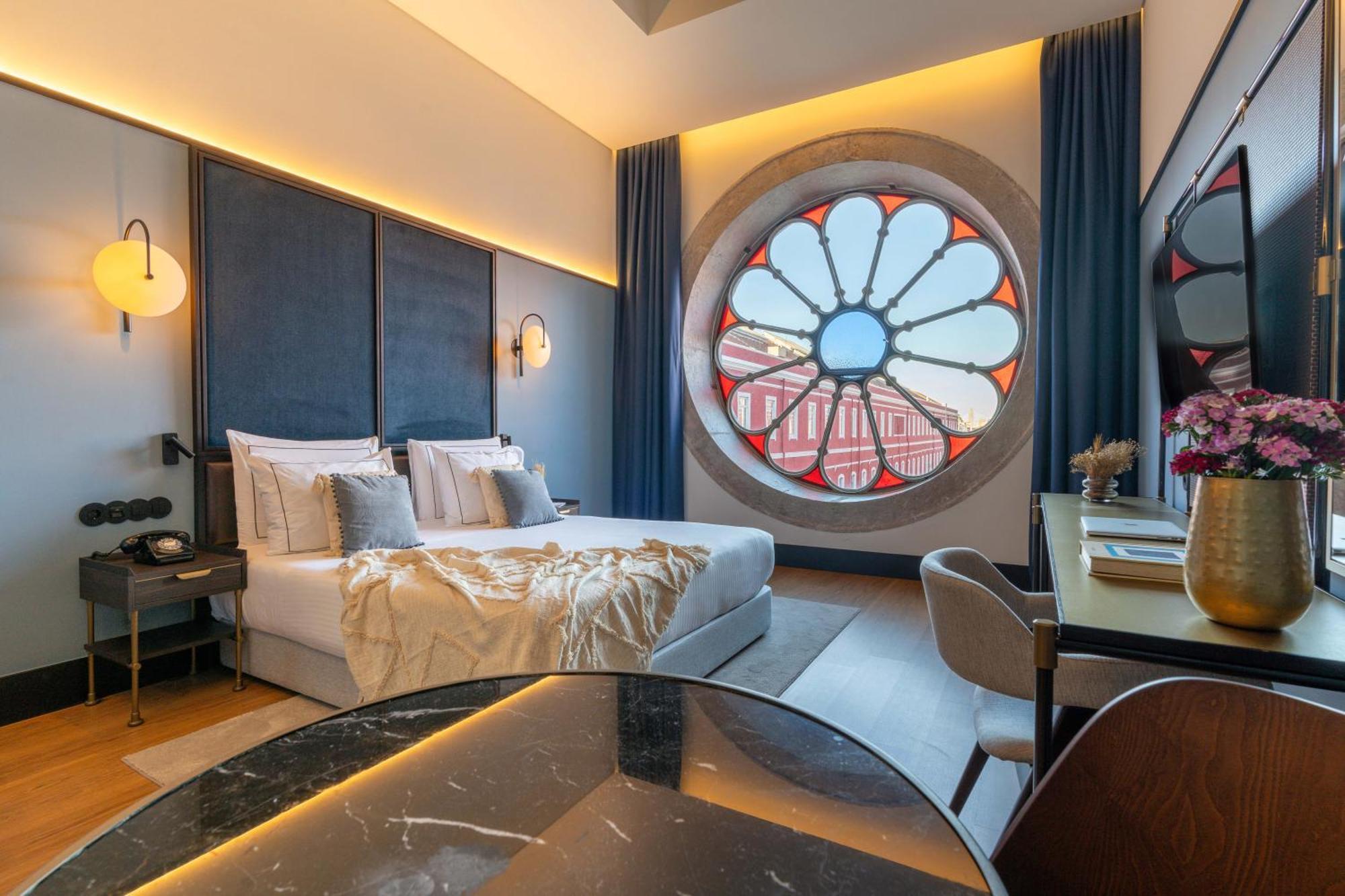 The Editory Riverside Hotel, An Historic Hotel Lisbon Exterior photo Deluxe Room